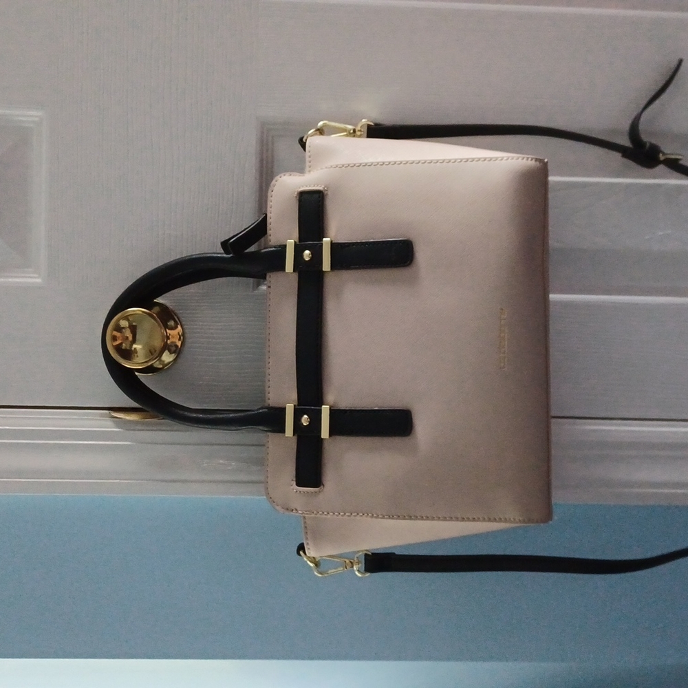 Womens purse